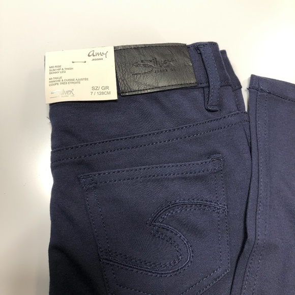 NWT Silver Jeans Amy Mid-Rise Skinny Jegging Sz 7 - Picture 1 of 12